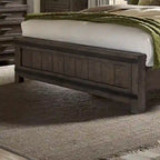 Thornwood Hills Rock Beaten Gray with Saw Cuts Queen Panel Bed