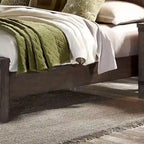Thornwood Hills Rock Beaten Gray with Saw Cuts Queen Panel Bed